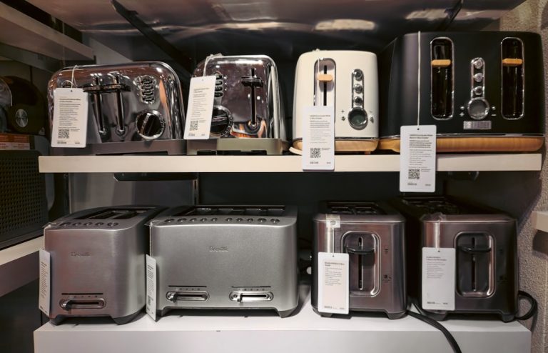 Revolutionize Your Cooking Experience with Smart Kitchen Appliances